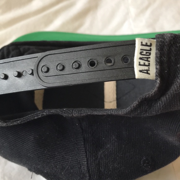 American Eagle black SnapBack cap green underside - Picture 4 of 5